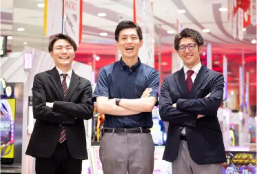 入社3年目で主任に昇格した3人が語る、仕事のリアルとこれから。のサムネイル